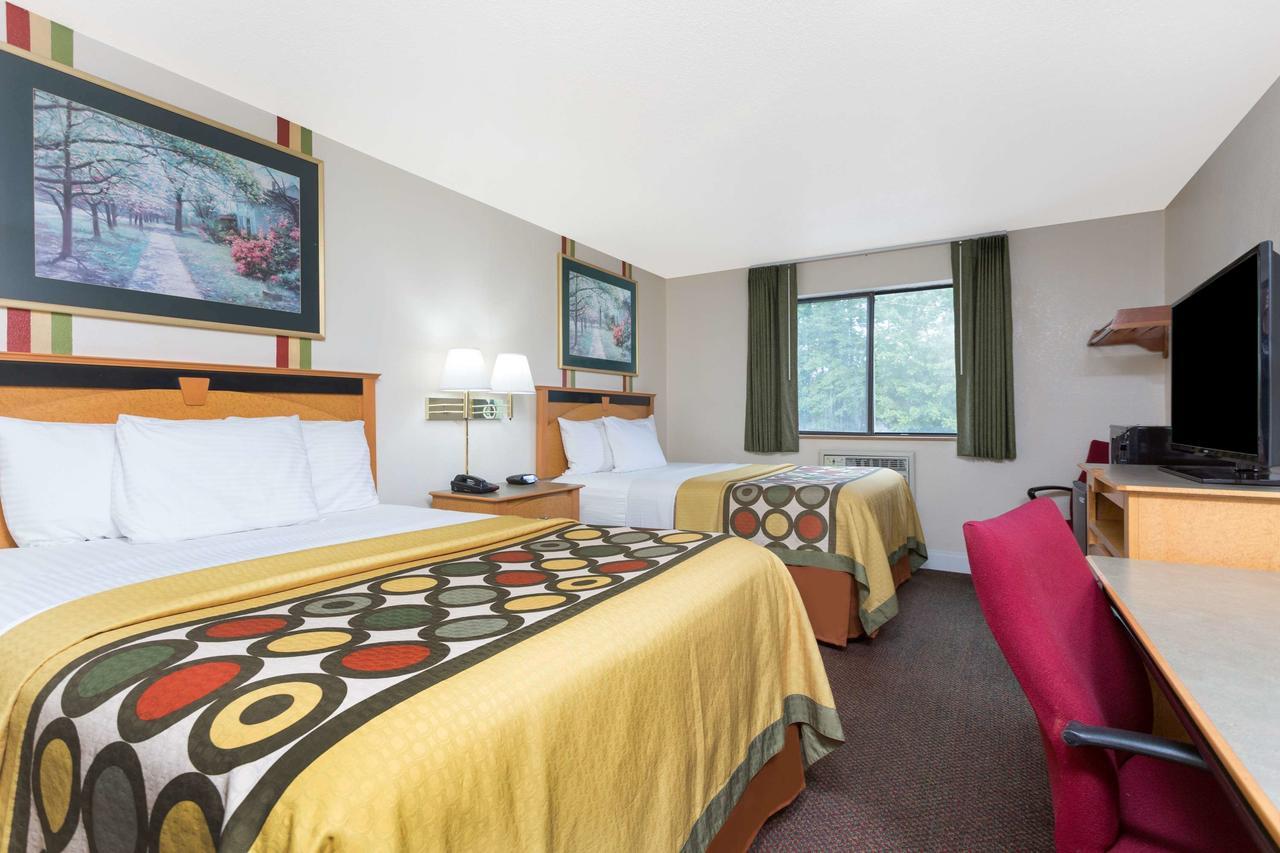 Super 8 By Wyndham Anderson/Clemson Area Motel Exterior photo