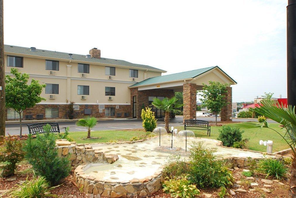 Super 8 By Wyndham Anderson/Clemson Area Motel Exterior photo
